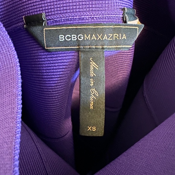 BCBG MaxAzria Simone bandage skirt - Picture 5 of 6